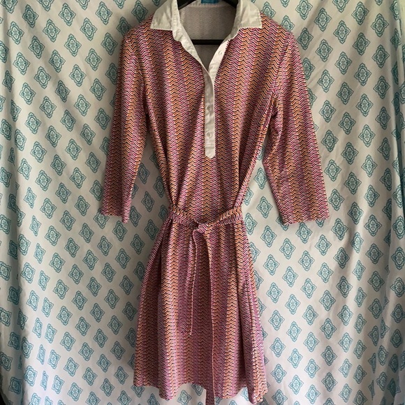 J. McLaughlin Dresses & Skirts - J. McLaughlin Pink/ White/ Orange Patterned Dress size medium (D5)